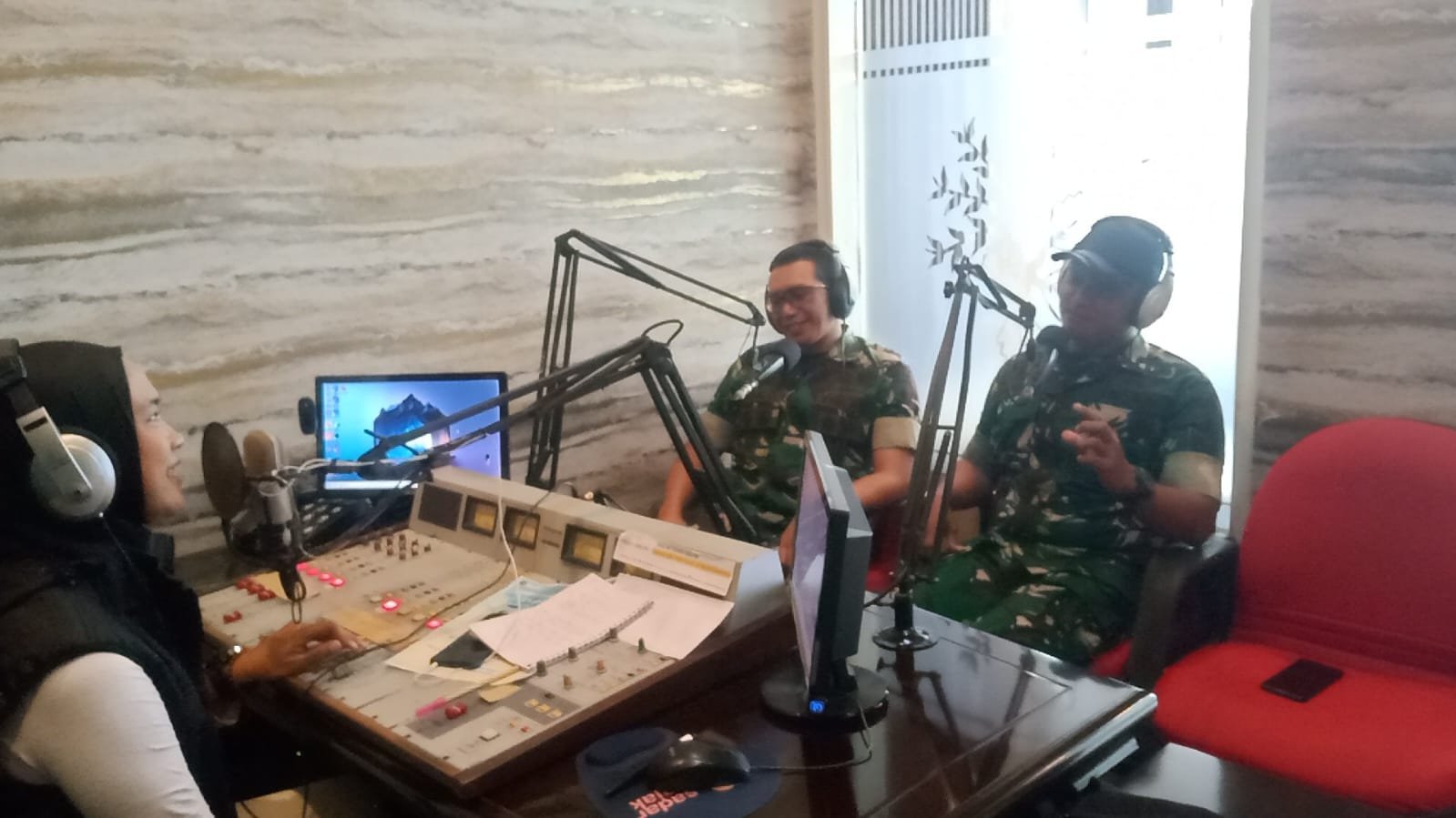 Talk Show Inspiratif Bersama Dandim 0825/Banyuwangi