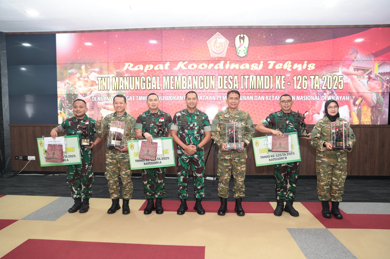 Kerja Nyata Kodim 0825/Banyuwangi Torehkan Prestasi Gemilang di TMMD ke-125, Raih Tiga Penghargaan Piala KASAD Sekaligus