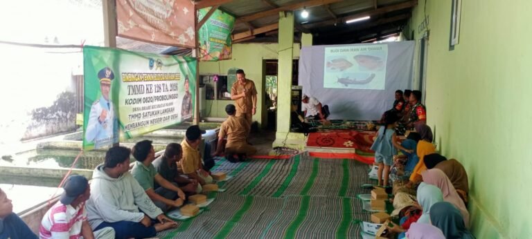 Program Non Fisik TMMD, Dinas Perikanan Probolinggo Gelar Bimtek Budidaya Lele di Desa Brabe
