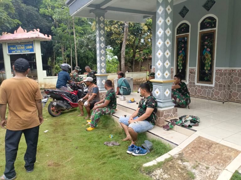 Deteksi Dini Dan Mempererat Kebersamaan, Satgas TMMD Laksanakan Komunikasi Sosial